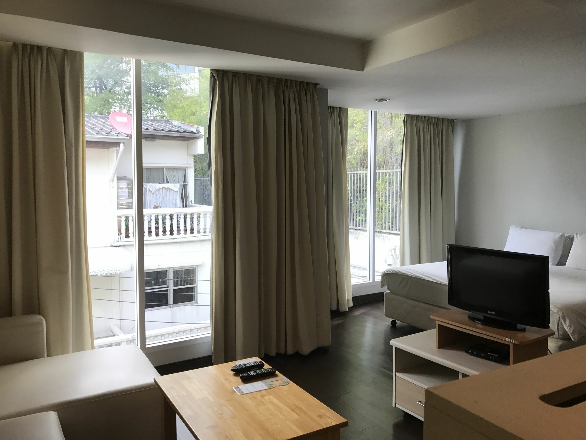 Urban House Hotel Bangkok Kültér fotó