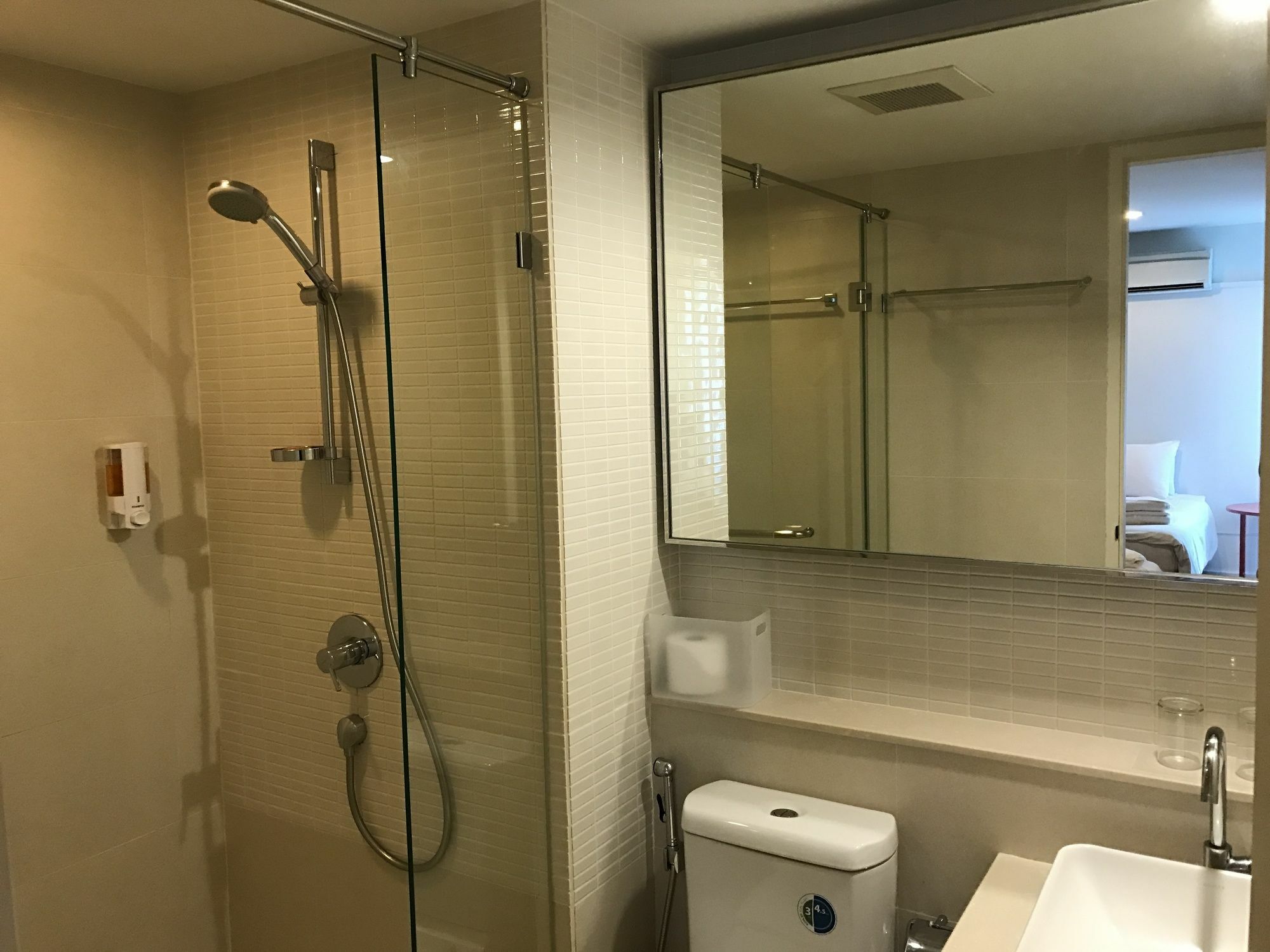 Urban House Hotel Bangkok Kültér fotó
