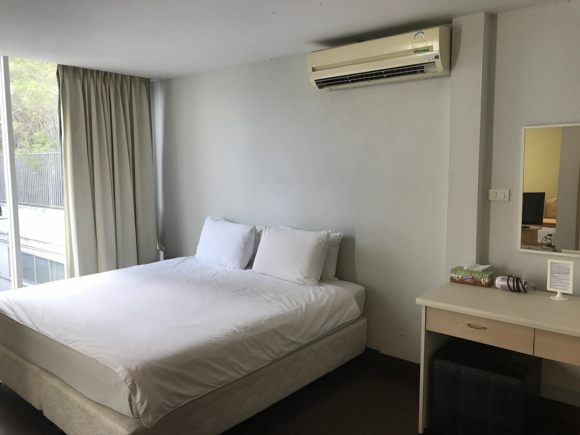 Urban House Hotel Bangkok Kültér fotó